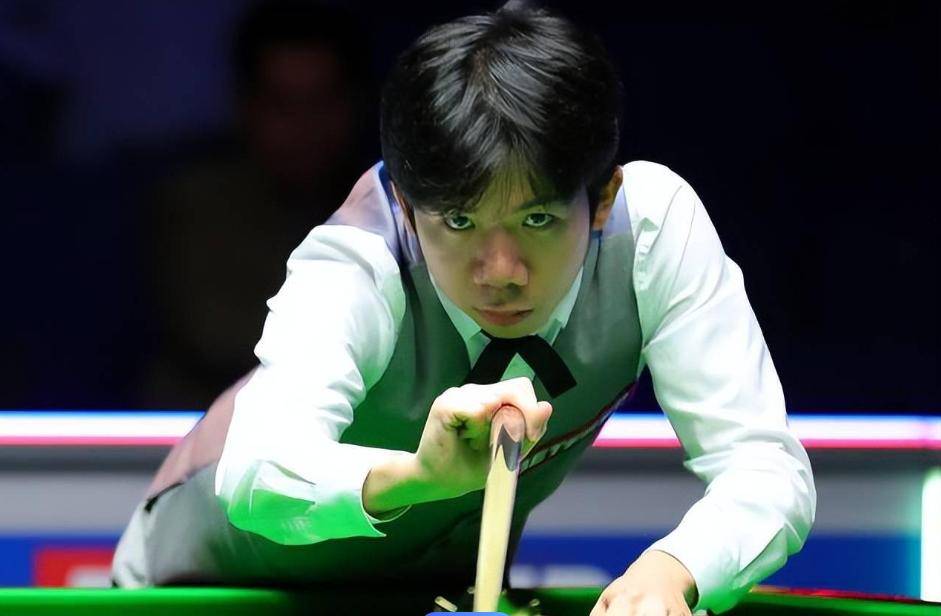 轻选手和非 轻选手和非