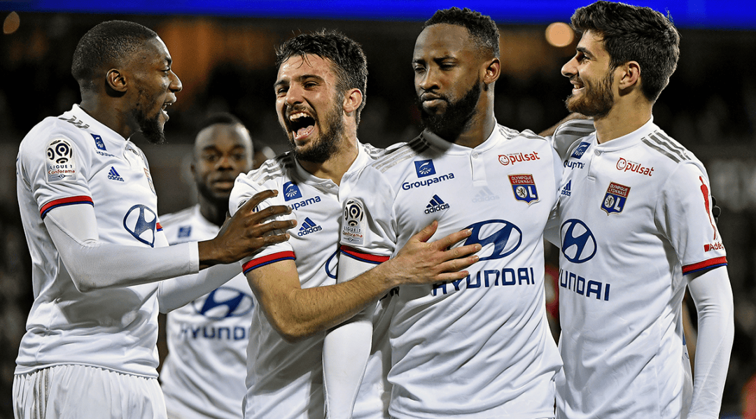 锋线与后场 锋线与后场
